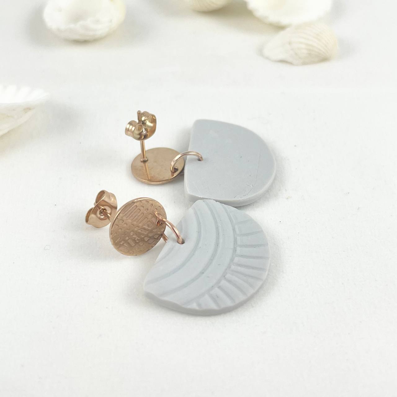 Polymer Clay "wave" grey