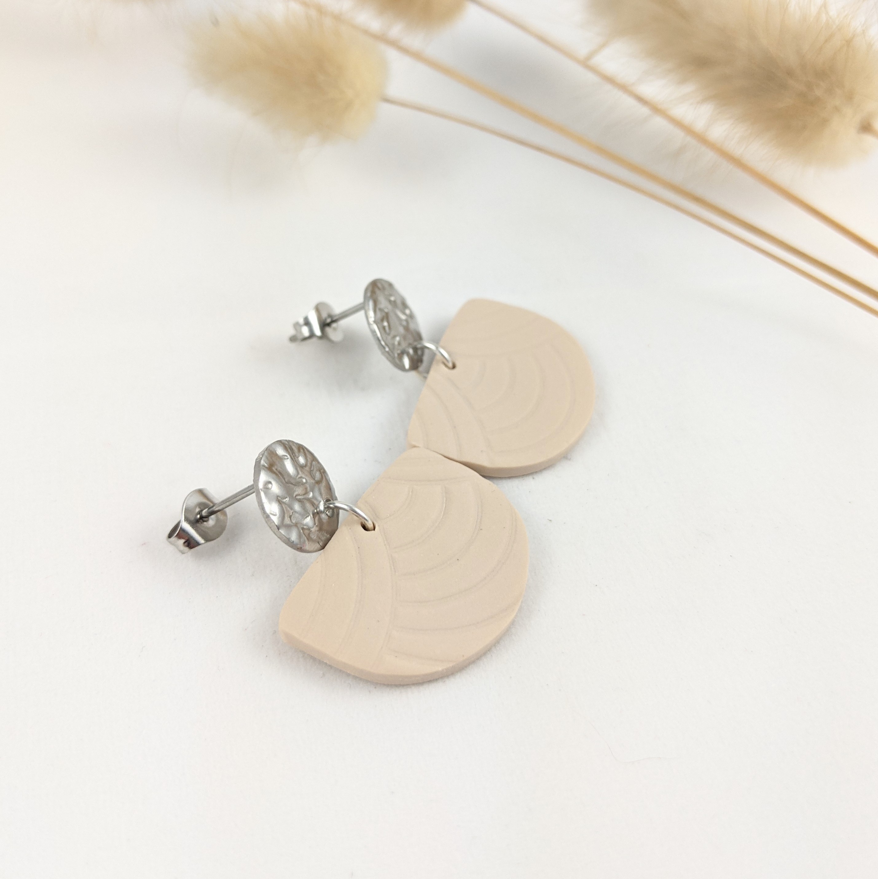 Polymer Clay "wave" nude silver 