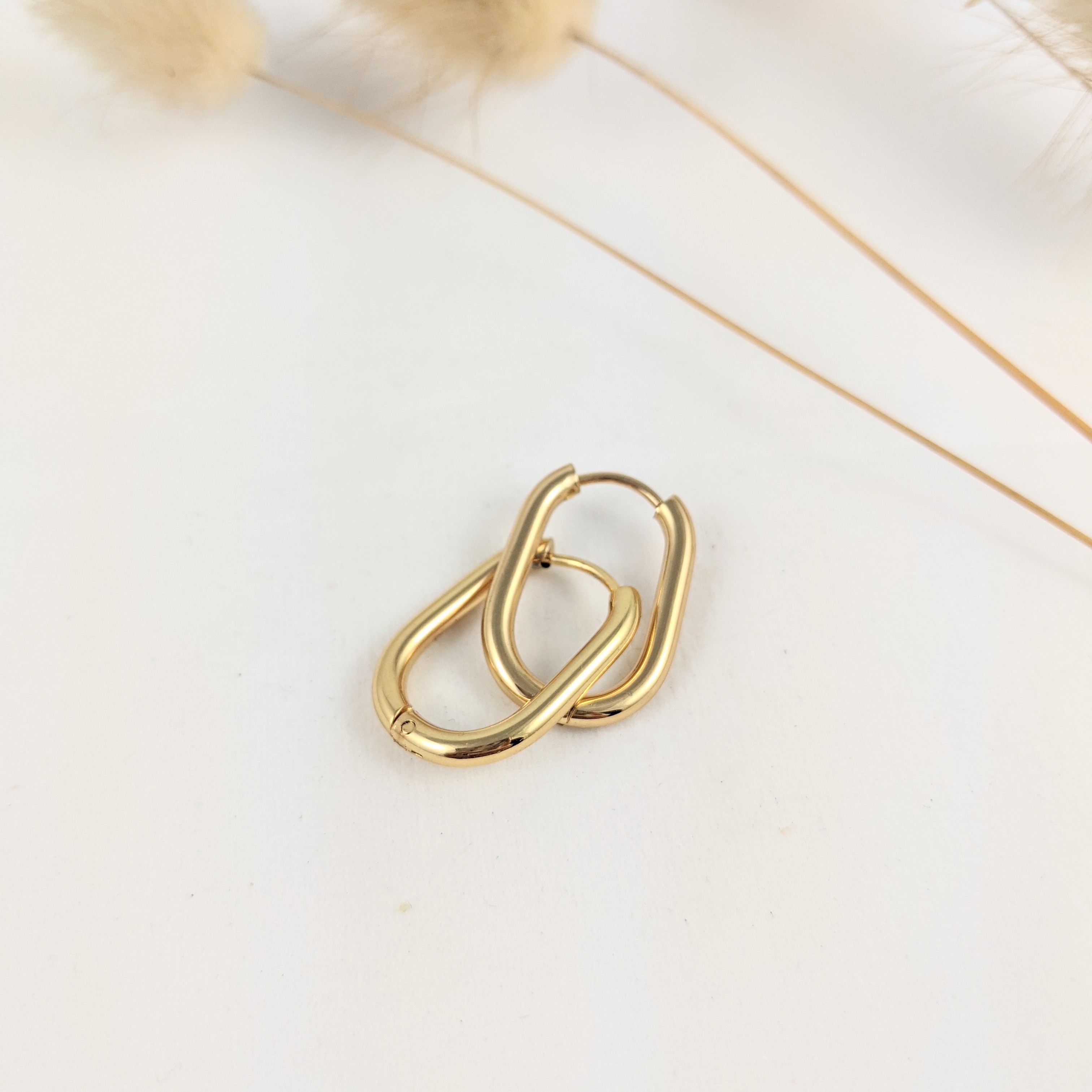 GEOMÉ oval gold