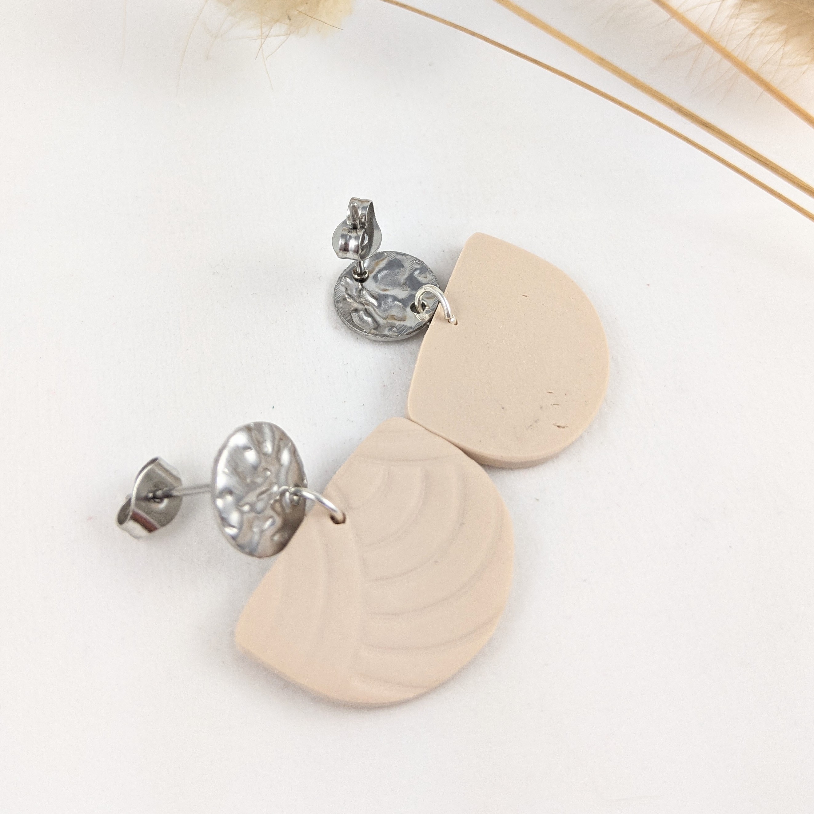 Polymer Clay "wave" nude silver 