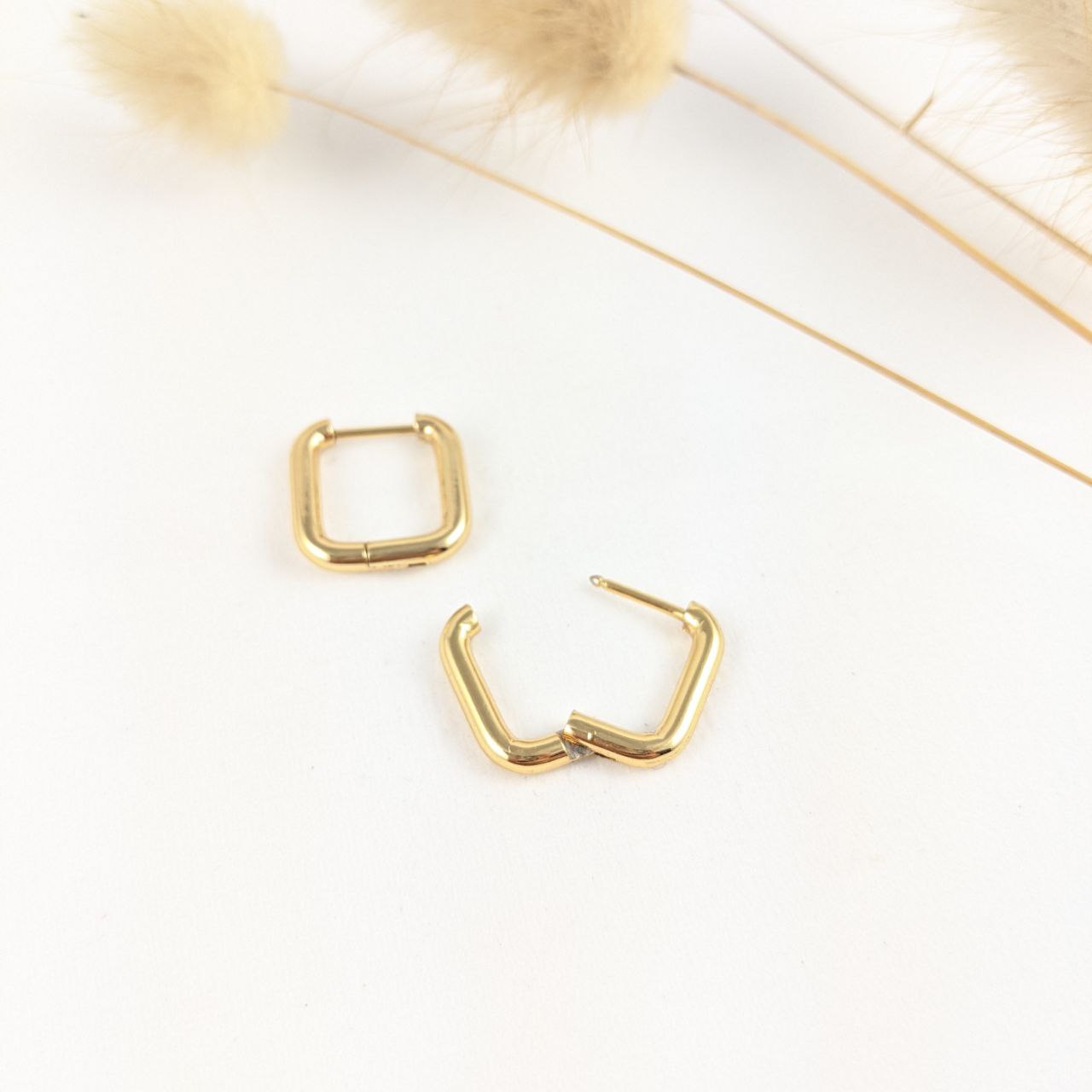 GEOMÉ Square gold