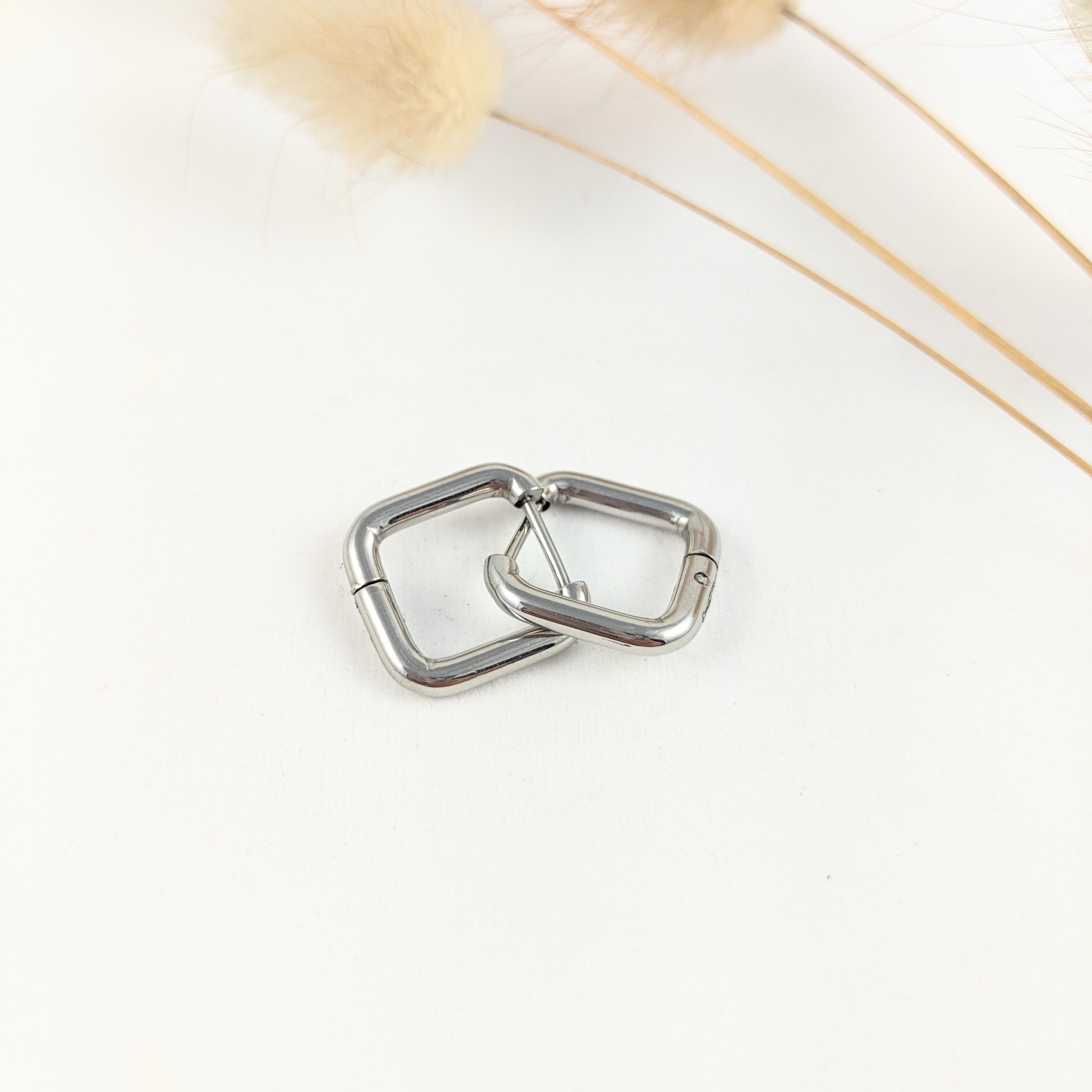 GEOMÉ Square silver 